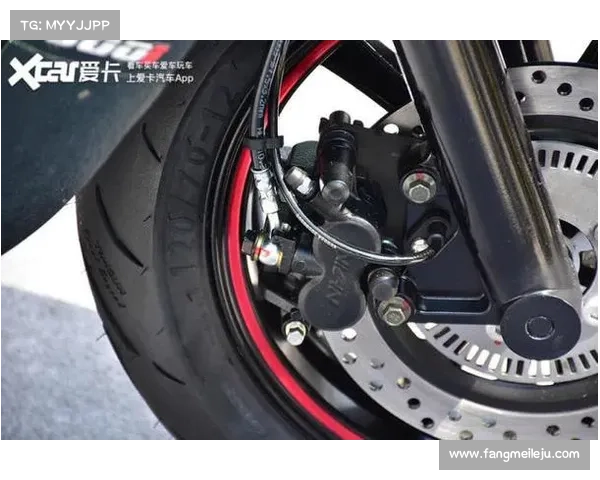 「龙嘉」龙嘉复古踏板 Sixties 300,8月或将上市 「龙嘉」龙嘉复古踏板 Sixties 300,8月或将上市