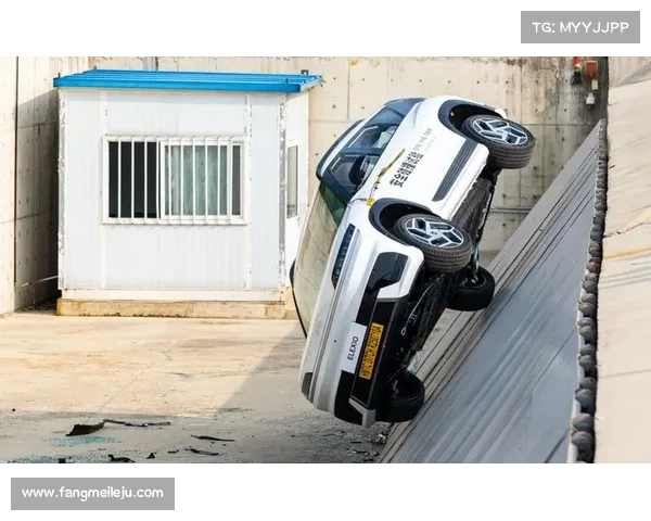 三大碰撞+五大科目!北京现代EO(ELEXIO)首次公开实测 三大碰撞+五大科目!北京现代EO(ELEXIO)首次公开实测